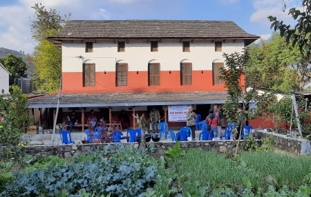 पोखराको बाटुलेचौरमा जनकवि केशरी धर्मराज थापाले २०११ मा बनाएको घर। तस्बिर:कृष्णमणि बराल।