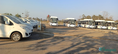 ५ वर्षसम्म पनि किन चल्न सकेनन् दाताले दिएका करोडौंका गाडी?