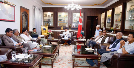 तस्बिरः प्रचण्डको सचिवालय।