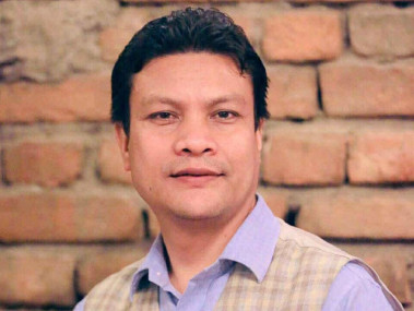 उपाध्यक्ष प्रकाशचन्द्र परियार।