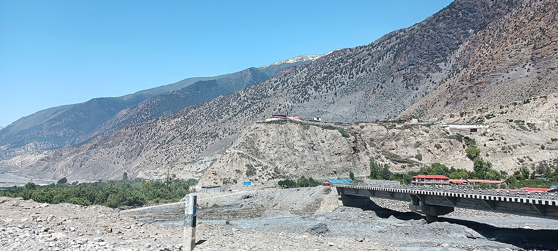 आजका तस्बिर- असार ३