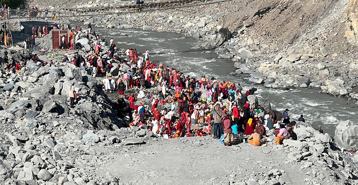 आजका तस्बिर- चैत १६