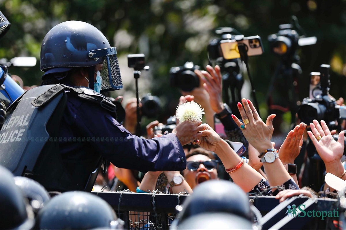 आजका तस्बिर- वैशाख ७